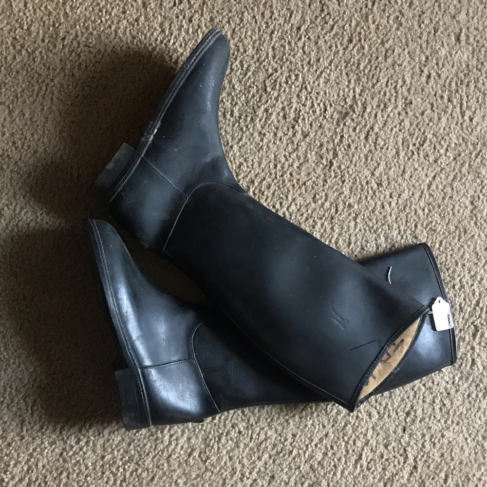 Rubber boots